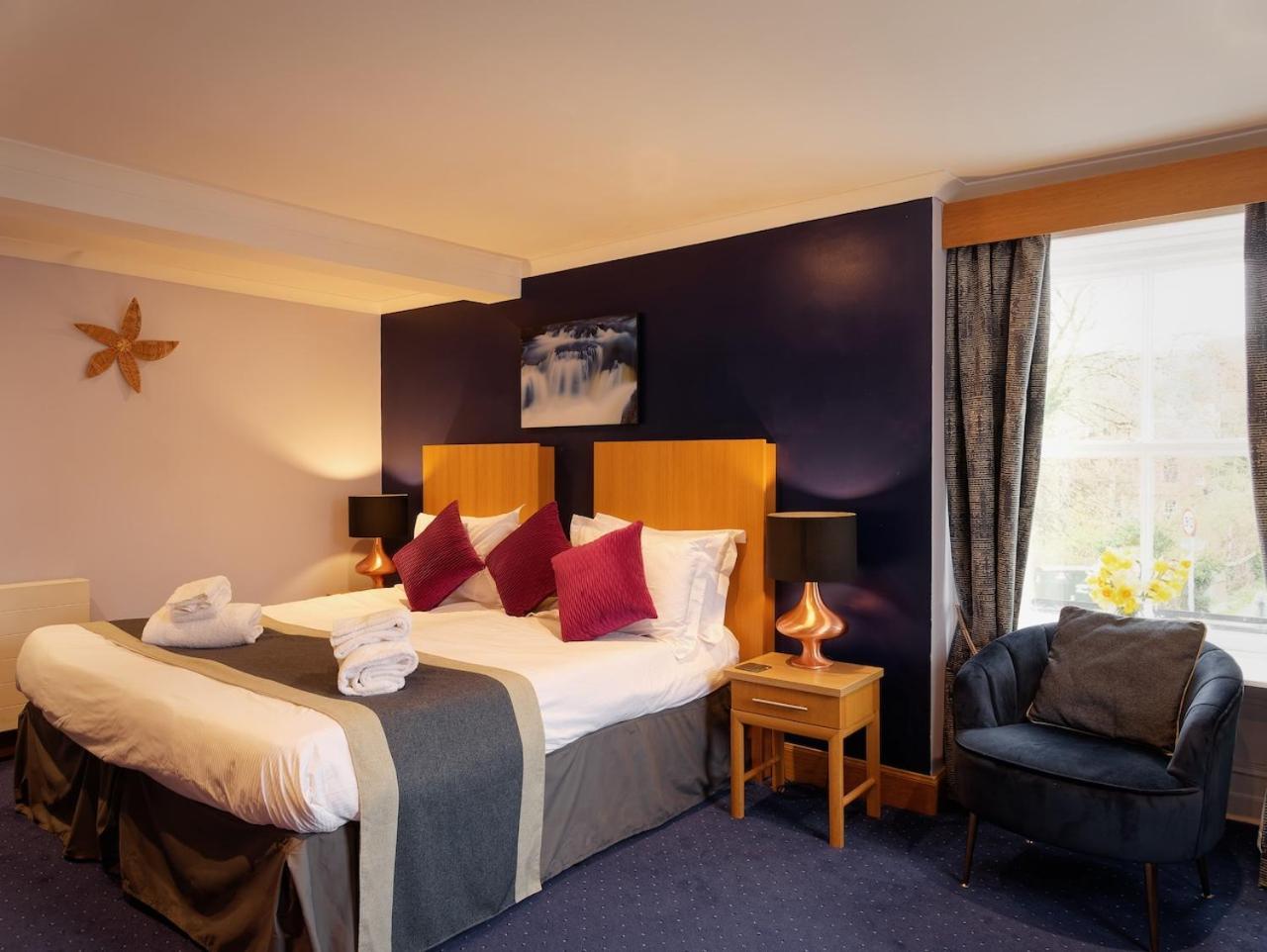The Ship Inn - Winner Best Hotel Experience 2024 Visit Scotland غايتهاوس اوف فليت المظهر الخارجي الصورة