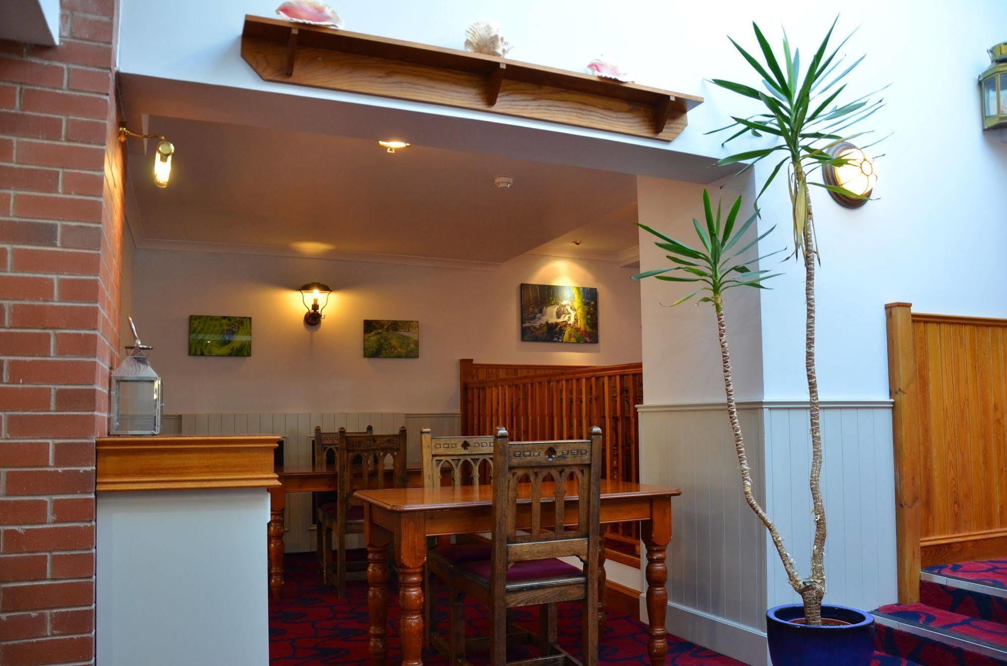 The Ship Inn - Winner Best Hotel Experience 2024 Visit Scotland غايتهاوس اوف فليت المظهر الخارجي الصورة